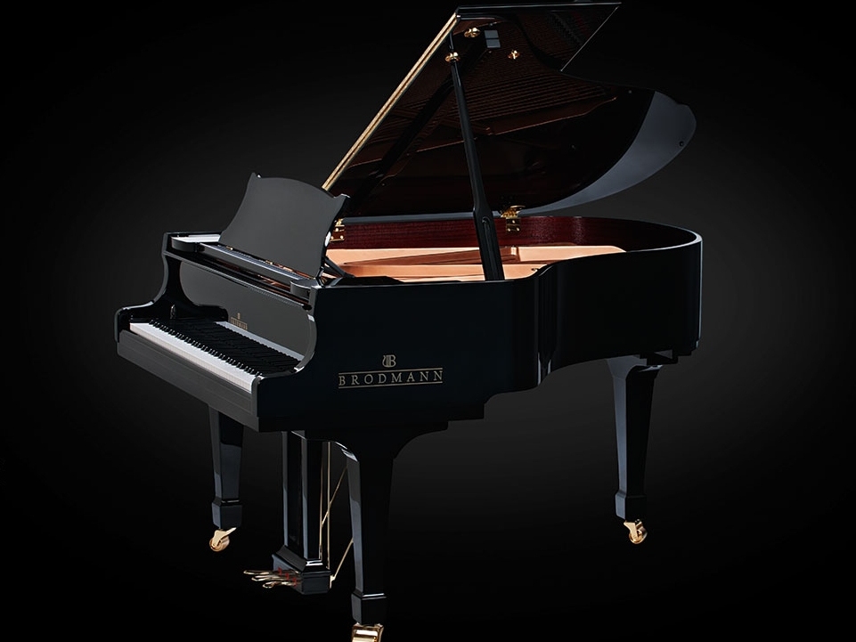 Brodmann CE 175 Grand Piano